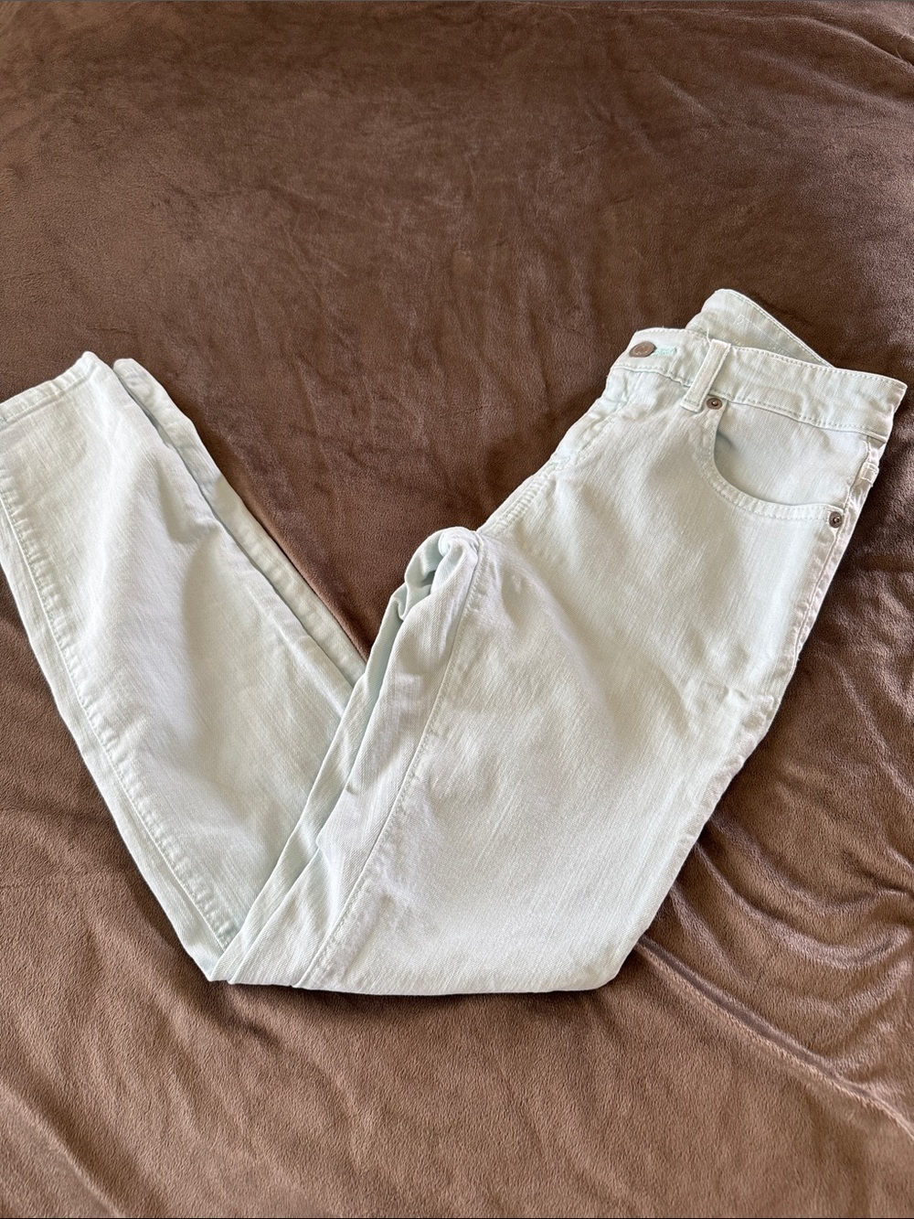 Vineyard Vines Women’s Skinny Jeans in Pale Mint